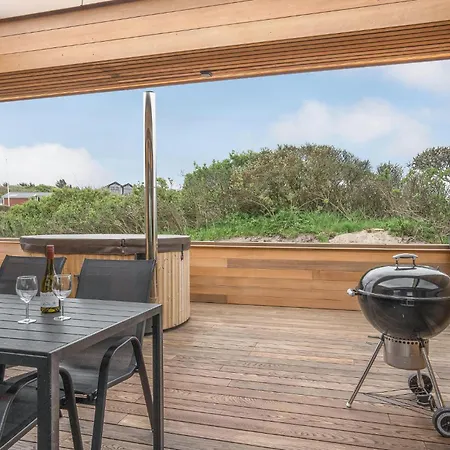 3 Bedroom Gorgeous In Holiday home Hjorring